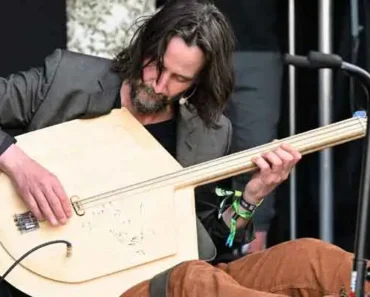Keanu Reeves reunites with Dogstar to release first album in 20 years