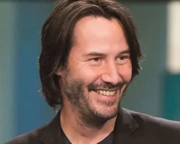 Keanu Reeves surprises British couple as he crashes their nuptials