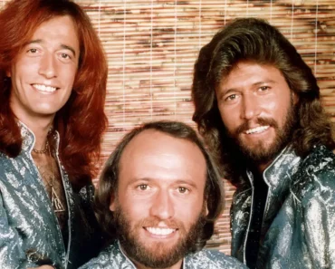 Bee Gees Weight, Age, Husband, Biography, Family Facts