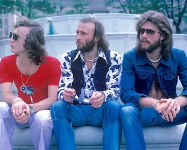 The Bee Gees’ 1st No. 1 Hit Wasn’t a Disco Song At All